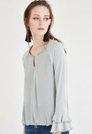 Bayan Gri Yaka Detaylı Bluz1