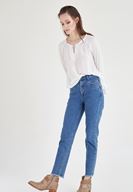 Bayan Krem Yaka Detaylı Bluz1