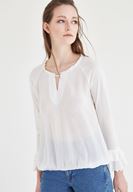 Bayan Krem Yaka Detaylı Bluz1