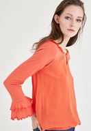 Bayan Turuncu Yaka Detaylı Bluz1
