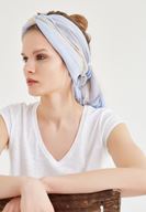 Bayan Mavi Çizgili İnce Şal