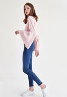 Bayan Pembe Dantel İşlemeli Crop Bluz