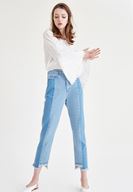 Bayan Beyaz Dantel İşlemeli Crop Bluz