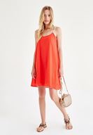 Bayan Kırmızı Askılı Mini Elbise