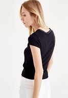 Bayan Siyah Bağlamalı Tişört