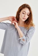 Bayan Siyah/Beyaz Çizgili Bardot Yaka Bluz