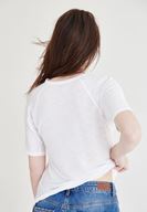 Bayan Beyaz Yaka Detaylı Kısa Kollu Tişört