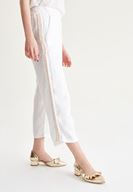 Bayan Beyaz İşlemeli Bol Pantolon