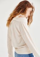 Bayan Krem Omuz Detaylı Simli Hırka