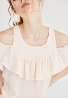 Bayan Pembe Volan Detaylı Omuzları Açık Bluz