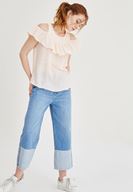 Bayan Pembe Volan Detaylı Omuzları Açık Bluz