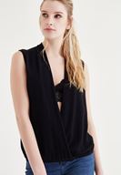 Bayan Siyah Kruvaze Yaka Bluz