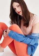 Bayan Turuncu Düşük Bel Dar Paça Pantolon