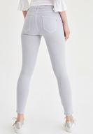 Bayan Gri Düşük Bel Dar Paça Pantolon