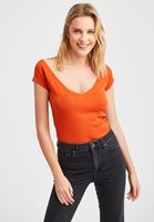 Bayan Turuncu Sırtı Biye Detaylı V Yaka Tişört