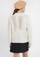 Bayan Krem Boğazlı Örgülü Kazak