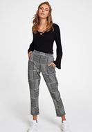 Bayan Siyah Çapraz Biye Detaylı Triko