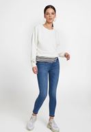 Bayan Krem Sırt Baskılı Sweatshirt