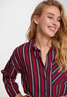 Bayan Çok Renkli Çizgili Sırt Detaylı Gömlek