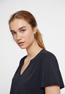 Bayan Siyah Yumuşak Dokulu V Yaka Bluz