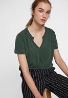 Bayan Yeşil Yumuşak Dokulu V Yaka Bluz