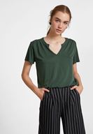 Bayan Yeşil Yumuşak Dokulu V Yaka Bluz