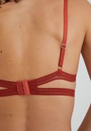 Bayan Kırmızı İnce Askılı Dantel Detaylı Büstiyer