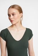 Bayan Yeşil V Yaka Yarım Kollu Basic