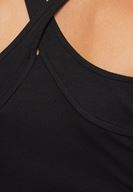 Bayan Siyah Yakası Çapraz Biye Detaylı Bluz