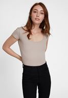 Bayan Krem Basic U Yaka Tişört