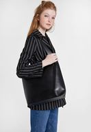 Bayan Siyah İki Renkli Askılı Çanta