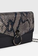 Bayan Siyah Yılan Derisi Desenli Askılı Çanta