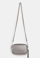 Bayan Gümüş Püskül Detaylı Zincir Askılı Çanta