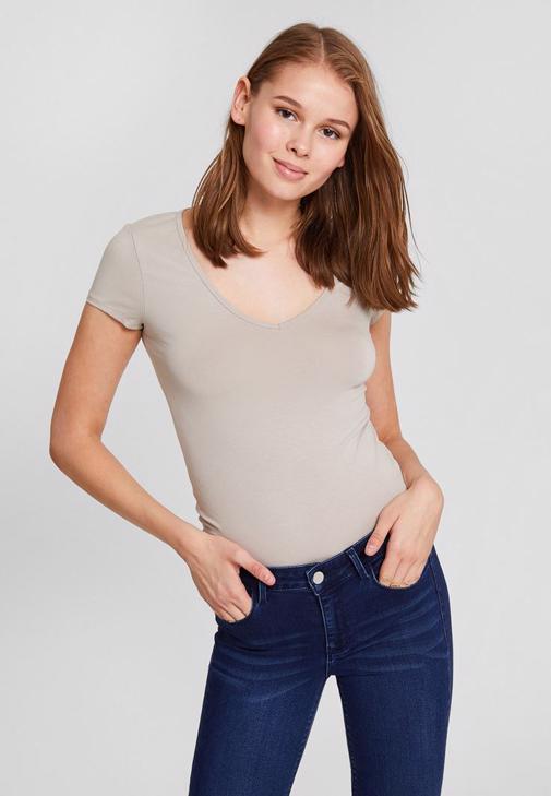 Krem Pamuk V Yaka Kısa Kollu Tişört
