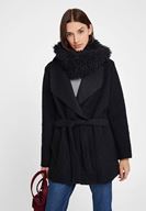 Bayan Siyah Kemer Detaylı İnce Yün Kaban