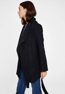 Bayan Siyah Kemer Detaylı İnce Yün Kaban