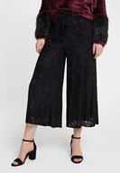 Bayan Siyah Kemer Detaylı Kadife Bol Pantolon