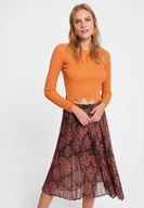 Bayan Turuncu Yakası Kesik Detaylı Uzun Kollu Triko