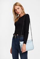 Bayan Siyah Yakası Kesik Detaylı Uzun Kollu Triko