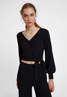 Bayan Siyah Bağlama Detaylı Kruvaze Kesim Bluz