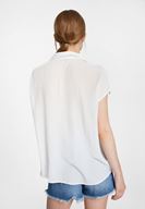 Bayan Krem Kısa Kollu Viskon Gömlek