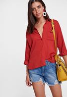 Jean Şort ve Gömlek Kombini