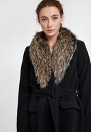 Bayan Siyah Kürk Yakalı Kemerli Uzun Kaban