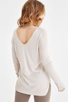 Bayan Gri V Yaka Sırt Detaylı Triko
