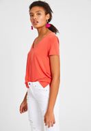 Bayan Kırmızı Yumuşak Dokulu V Yaka Basic Tişört