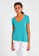 Bayan Yeşil Yumuşak Dokulu V Yaka Basic Tişört