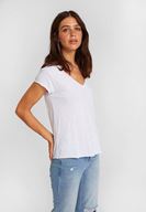 Bayan Beyaz V Yaka Kısa Kollu Pamuk Tişört