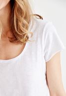 Bayan Beyaz U Yaka Basic Tişört