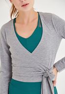 Bayan Gri Bağlama Detaylı Kruvaze Bluz