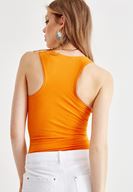 Bayan Turuncu U Yaka Kalın Askılı Bluz